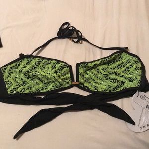 Beach Bunny Swimwear Bikini Top
